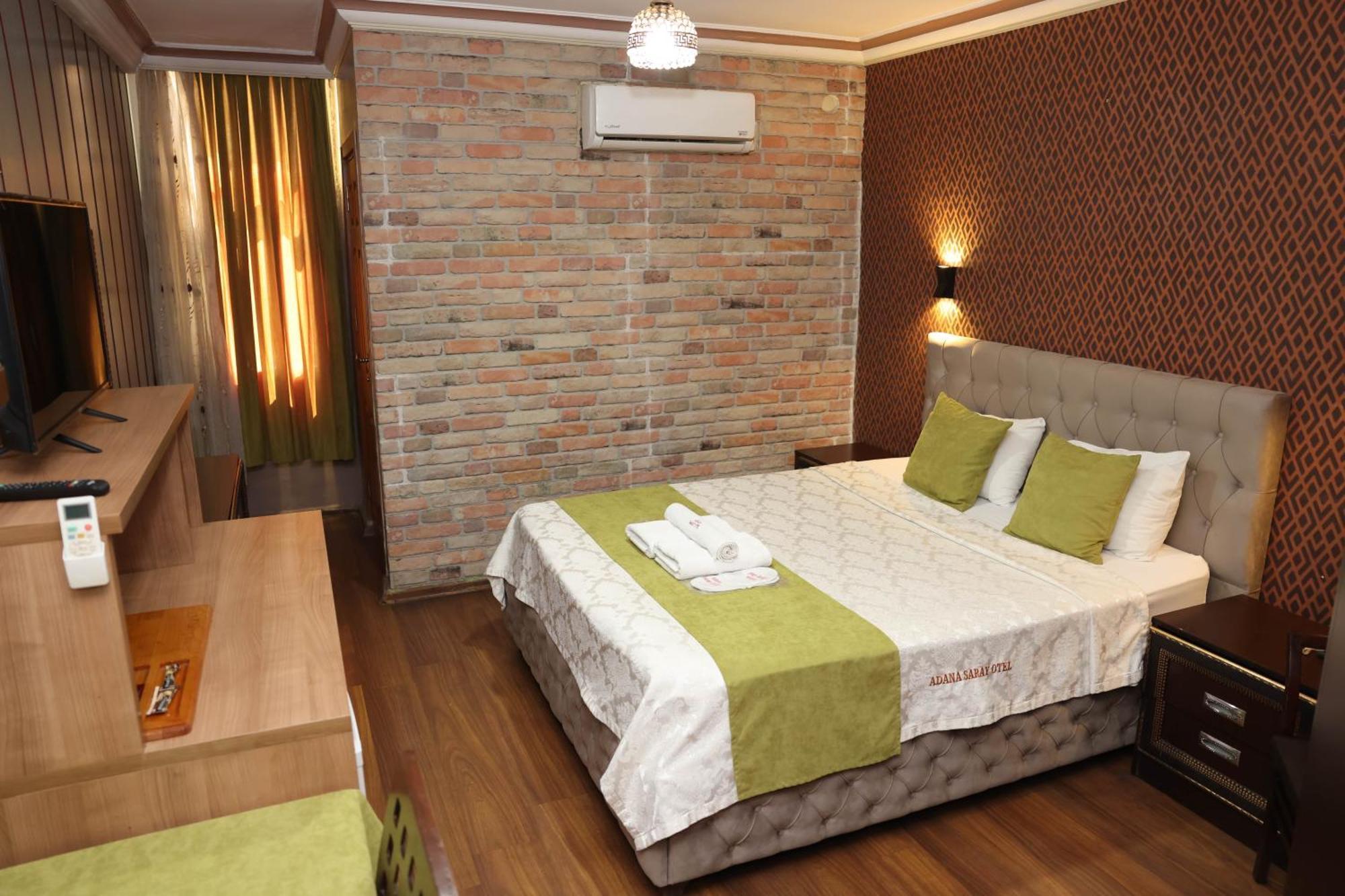 Adana Saray Hotel Eksteriør bilde