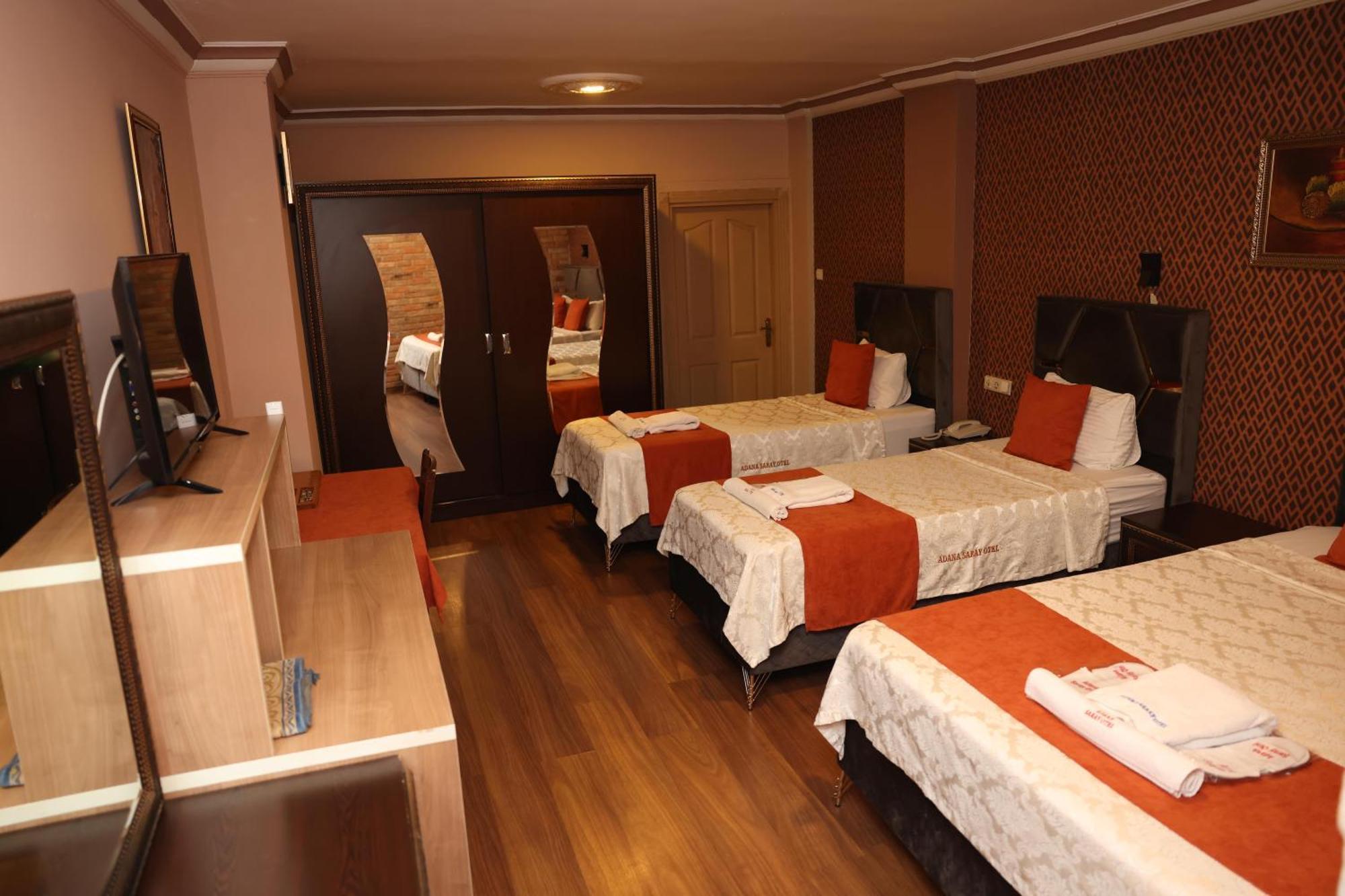 Adana Saray Hotel Eksteriør bilde