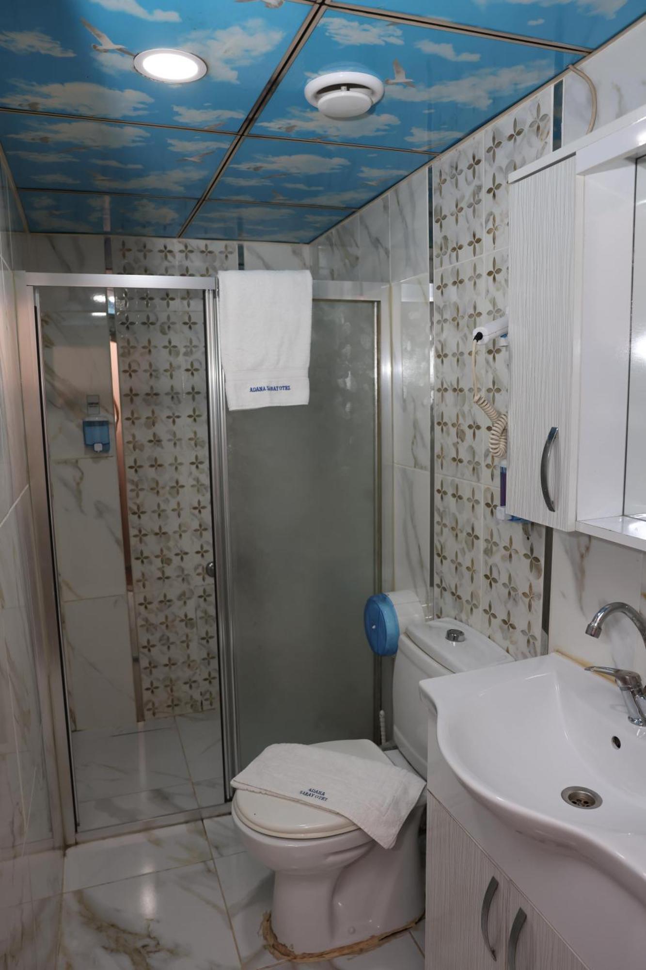 Adana Saray Hotel Eksteriør bilde