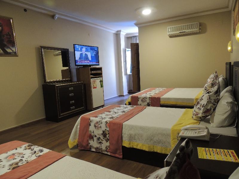 Adana Saray Hotel Eksteriør bilde